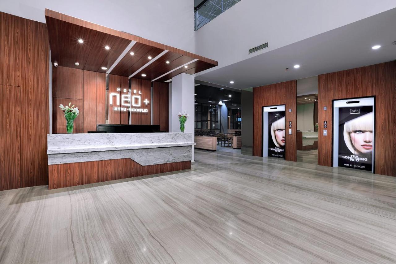 Neo+Waru-Sidoarjo By Aston Hotel Exterior foto